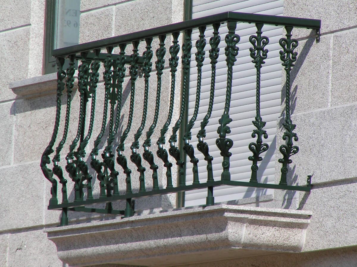 Pieza metálica fabricada por Canedo en A Coruña