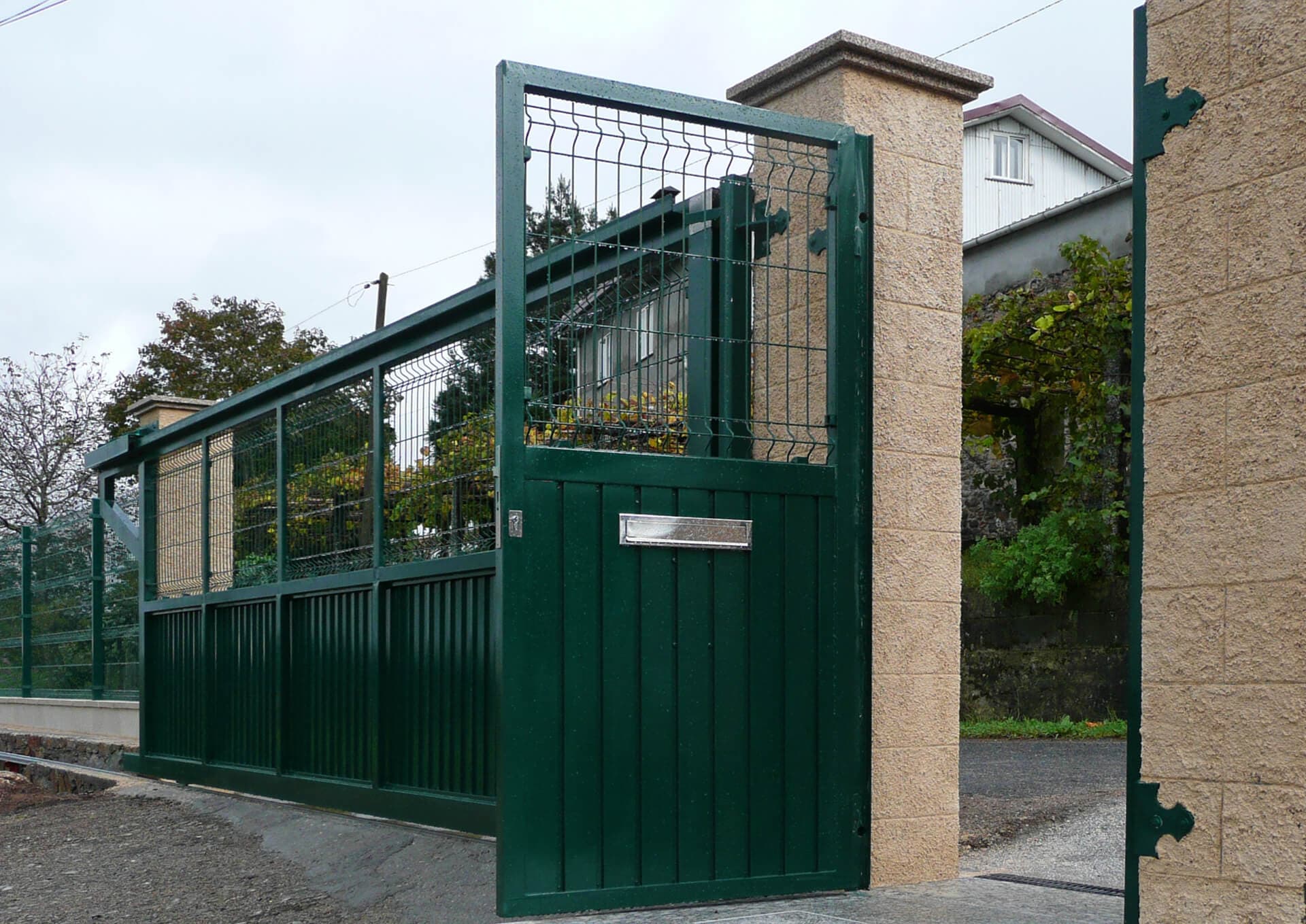 Productos de acero o aluminio a medida en A Coruña